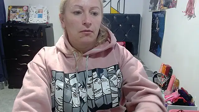 emperabigbootybigass online show from April 30, 12:34 pm