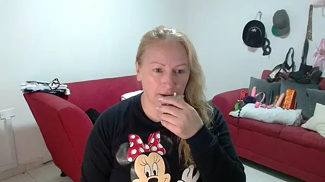 emperabigbootybigass online show from February 24, 12:28 pm