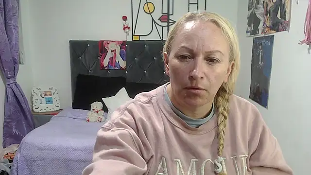 emperabigbootybigass online show from May 29, 12:22 pm
