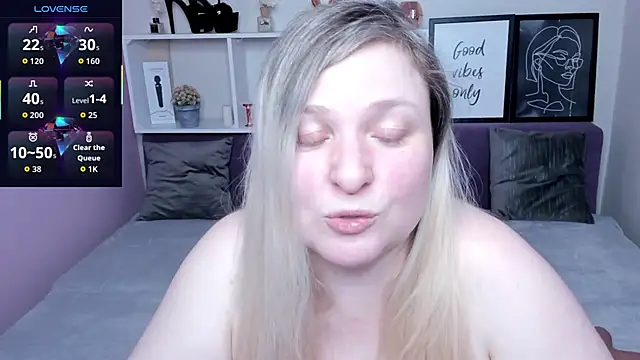 AnnaXCherri online show from January 19, 4:16 am