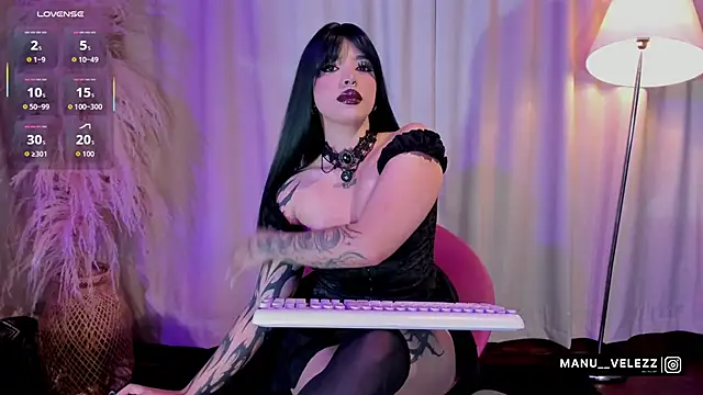 Manu Velez online show from April 15, 5:46 am