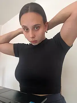 Snapshot of nova_lane chatting on June 19, 5:41 pm nova lane online show from June 19, 5:41 pm