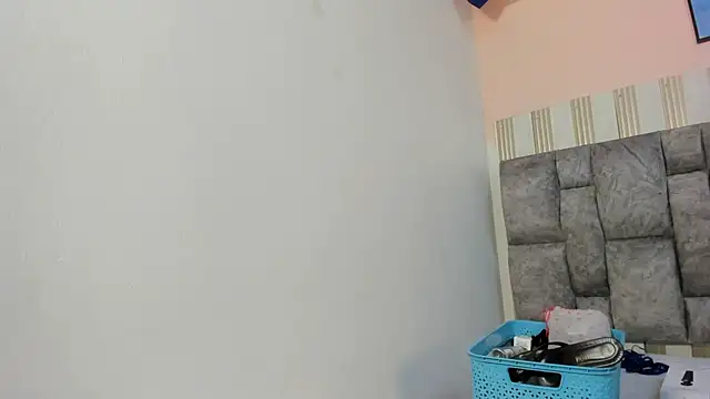 Snapshot of nova_lane chatting on June 14, 7:37 pm nova lane online show from June 14, 7:37 pm