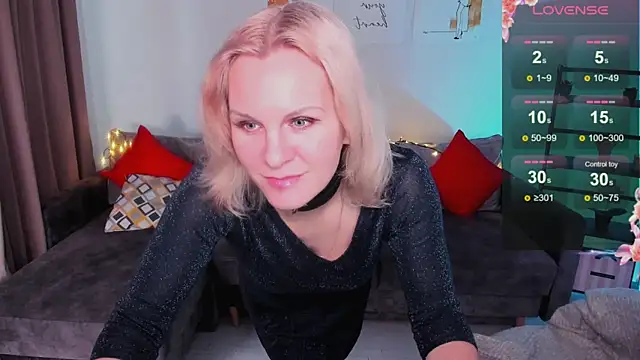 Louisa Bay online show from February 5, 2:05 pm