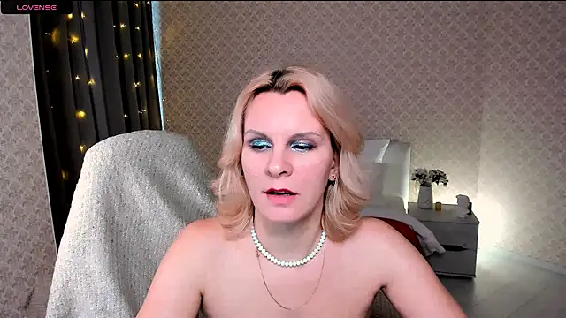 Louisa Bay online show from January 29, 12:24 pm