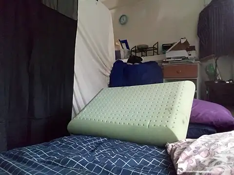 DevinToore online show from March 13, 6:35 pm