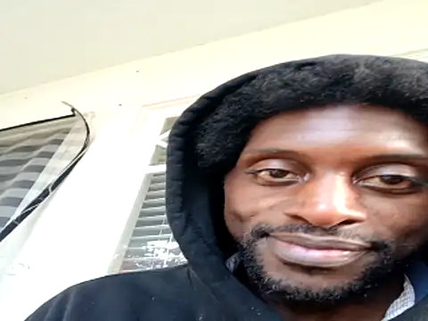 Snapshot of DevinToore chatting on November 14, 6:00 pm DevinToore online show from November 14, 6:00 pm