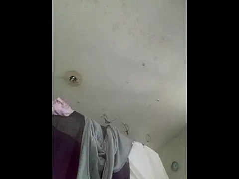 DevinToore online show from March 19, 8:20 pm