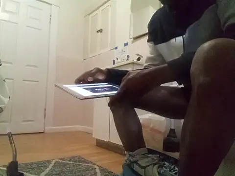 DevinToore online show from March 11, 4:23 pm