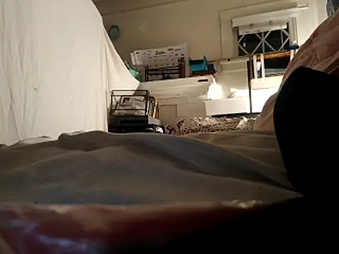 Snapshot of DevinToore chatting on October 22, 2:22 am DevinToore online show from October 22, 2:22 am