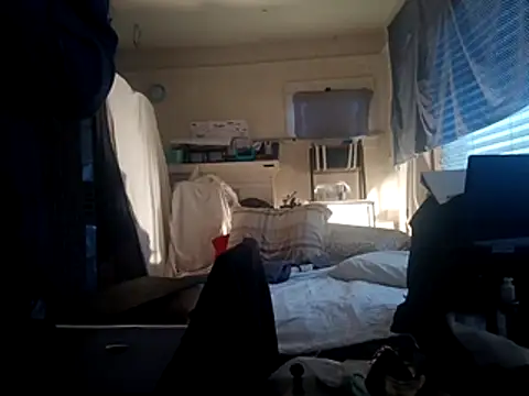 Snapshot of DevinToore chatting on November 13, 8:35 pm DevinToore online show from November 13, 8:35 pm