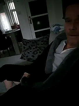 Snapshot of KnownObligation1 chatting on January 16, 3:49 pm KnownObligation1 online show from January 16, 3:49 pm