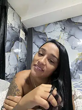 KatalinnaBrown online show from February 25, 11:21 am