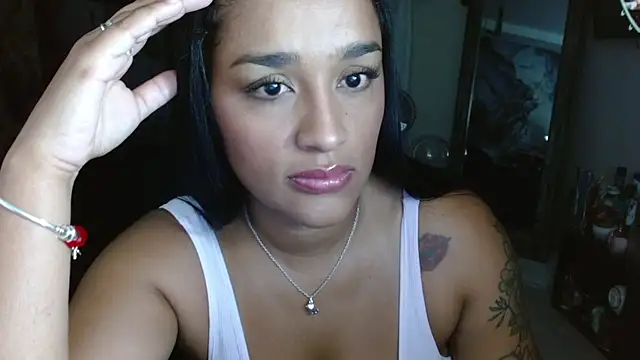 KatalinnaBrown online show from November 10, 11:26 am