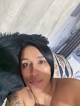 KatalinnaBrown online show from April 8, 11:12 am