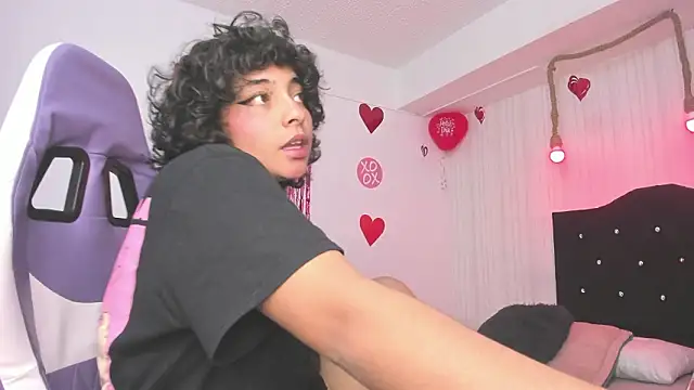 miku katsuragi online show from February 17, 3:04 am