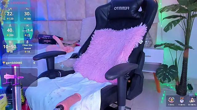 Snapshot of LizSheibaum chatting on March 18, 5:56 am LizSheibaum online show from March 18, 5:56 am