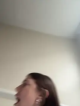 emilycoco online show from April 26, 8:28 pm