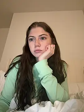 emilycoco online show from February 22, 3:53 am