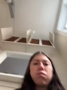 emilycoco online show from February 7, 9:56 pm