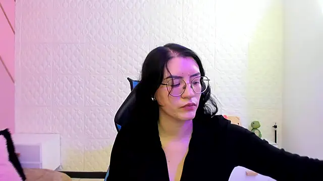 Violetaa diazz online show from May 8, 9:07 pm
