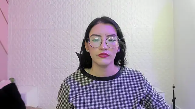 Violetaa diazz online show from May 27, 9:11 pm