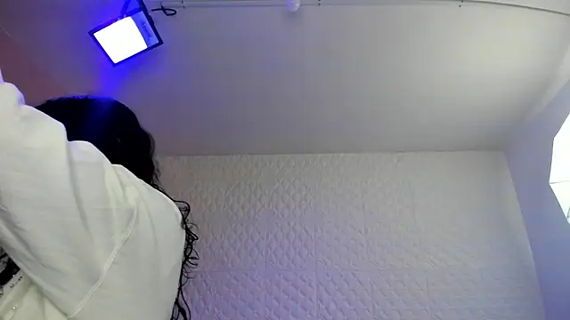 Violetaa diazz online show from October 11, 9:16 pm