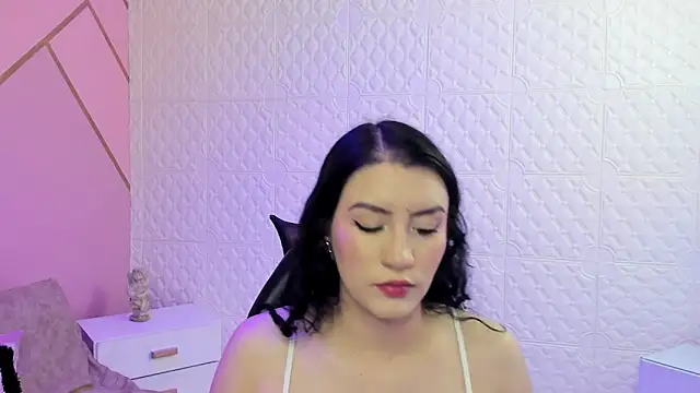 Violetaa diazz online show from November 8, 9:18 pm