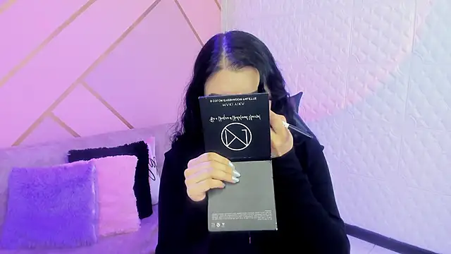 Violetaa diazz online show from February 12, 9:14 pm