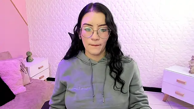 Violetaa diazz online show from November 18, 9:18 pm