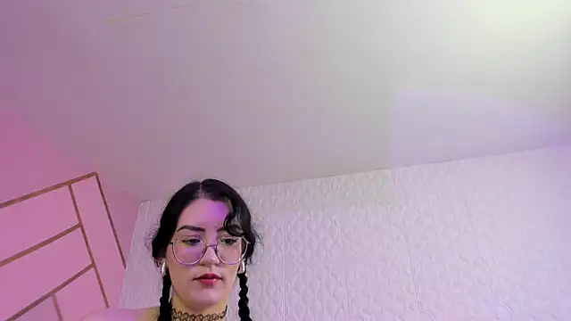 Violetaa diazz online show from April 28, 2:27 am