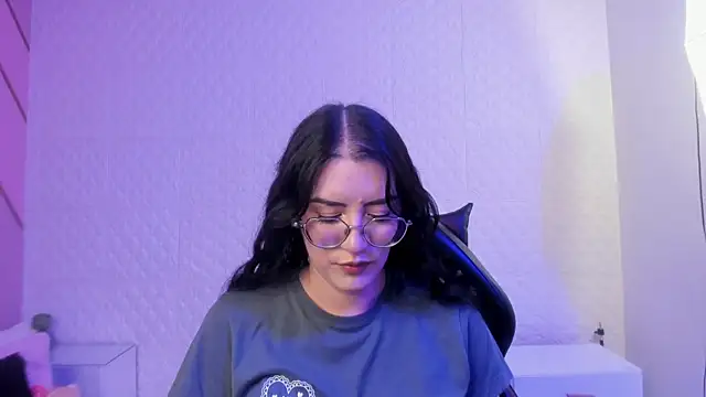 Violetaa diazz online show from July 8, 8:42 pm