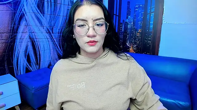 Violetaa diazz online show from February 7, 9:15 pm