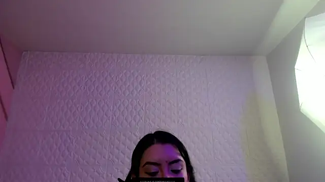 Violetaa diazz online show from June 4, 9:19 pm