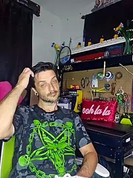 titclitcmndr online show from February 3, 12:58 am