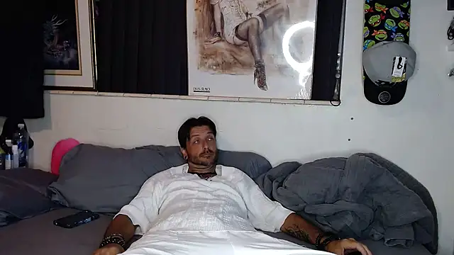 titclitcmndr online show from March 11, 11:37 pm