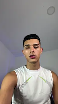 Snapshot of Busterspinter chatting on June 26, 1:55 am Busterspinter online show from June 26, 1:55 am