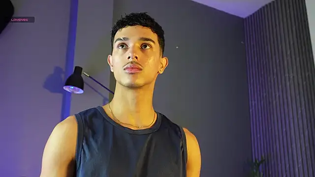 Snapshot of Busterspinter chatting on September 9, 12:25 pm Busterspinter online show from September 9, 12:25 pm