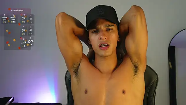 Snapshot of Busterspinter chatting on June 11, 11:46 pm Busterspinter online show from June 11, 11:46 pm