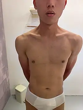 Benson18y online show from May 11, 2:40 pm