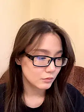 Snapshot of Milka23 chatting on September 21, 6:18 am Milka23 online show from September 21, 6:18 am