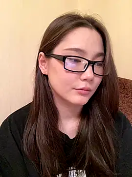 Snapshot of Milka23 chatting on September 12, 2:17 pm Milka23 online show from September 12, 2:17 pm