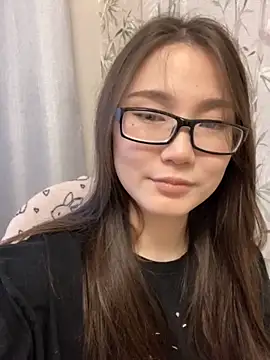 Snapshot of Milka23 chatting on October 25, 8:02 am Milka23 online show from October 25, 8:02 am