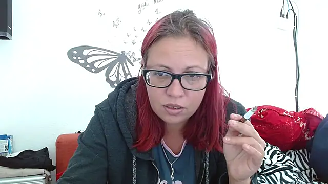 LadyHellene online show from September 18, 6:27 am