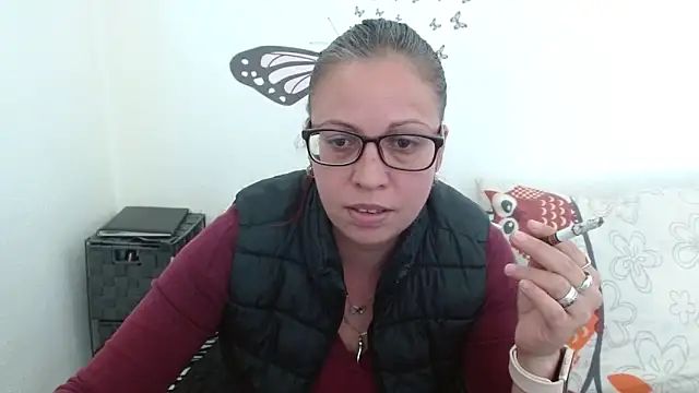 LadyHellene online show from April 4, 12:34 pm