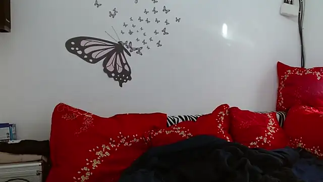 LadyHellene online show from September 21, 6:18 am