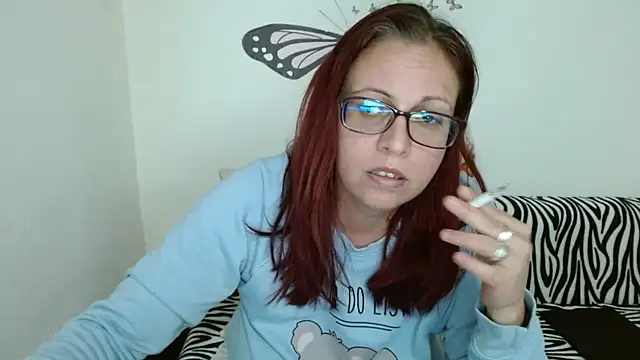 LadyHellene online show from February 19, 4:48 pm