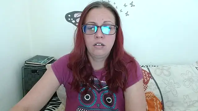 LadyHellene online show from March 24, 1:55 pm