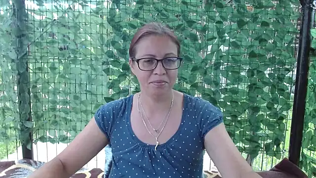 Snapshot of LadyHellene chatting on May 24, 8:14 am LadyHellene online show from May 24, 8:14 am