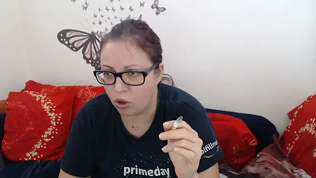 LadyHellene online show from February 28, 8:31 am